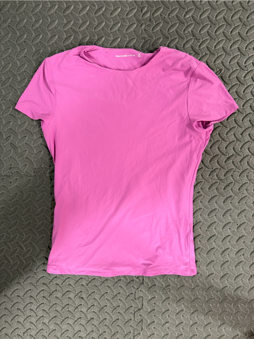Abercrombie & Fitch Bright Pink Short Sleeve Crewneck Tee